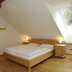 Farm stay Gut Neusess *