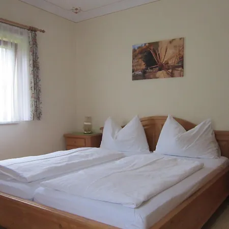 Gut Neusess Farm stay