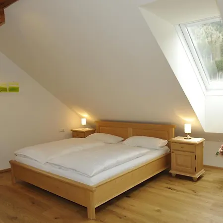 Farm stay Gut Neusess *